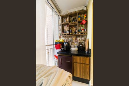 Apartamento à venda com 52m², 2 quartos e 1 vaga Apartamento à venda com 52m², 2 quartos e 1 vagaSacada