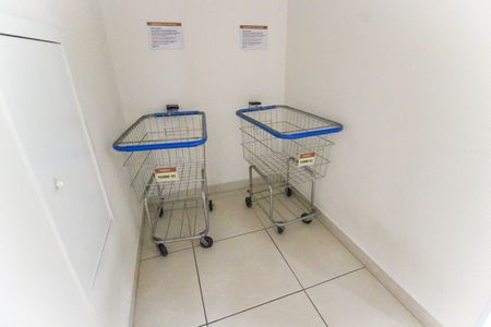 Apartamento à venda com 52m², 2 quartos e 1 vaga Apartamento à venda com 52m², 2 quartos e 1 vagaMercado