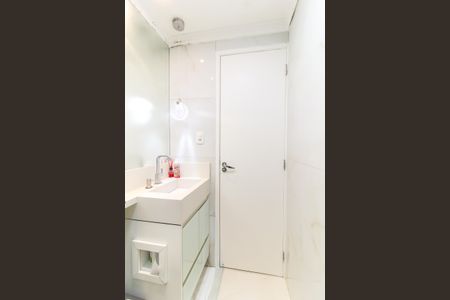 Apartamento à venda com 52m², 2 quartos e 1 vaga Apartamento à venda com 52m², 2 quartos e 1 vagaBanheiro