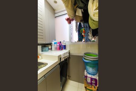 Apartamento à venda com 52m², 2 quartos e 1 vaga Apartamento à venda com 52m², 2 quartos e 1 vagaÁrea de Serviço