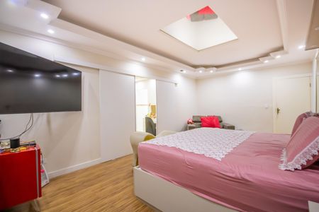 Casa à venda com 350m², 3 quartos e 4 vagasSuíte 1