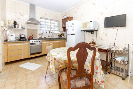 Casa para alugar com 200m², 3 quartos e 2 vagasCozinha