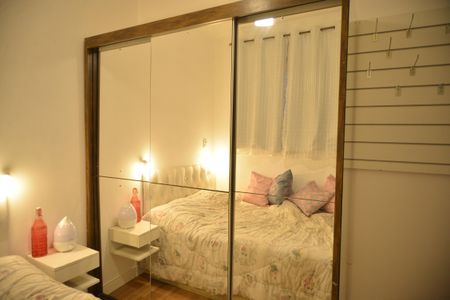 Apartamento à venda com 37m², 2 quartos e 1 vagaQuarto 2