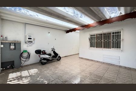 Casa à venda com 200m², 3 quartos e 2 vagasGaragem