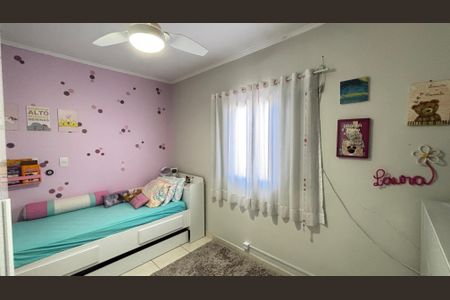 Casa à venda com 200m², 3 quartos e 2 vagasQuarto 2