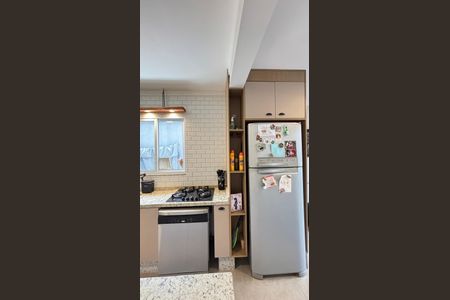 Casa à venda com 200m², 3 quartos e 2 vagasCozinha 