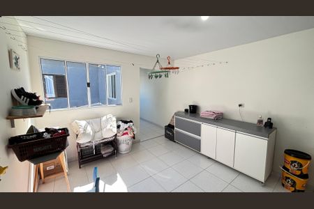 Casa à venda com 200m², 3 quartos e 2 vagasÁrea de Serviço