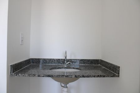 Apartamento à venda com 35m², 2 quartos e sem vagaDetalhe do banheiro