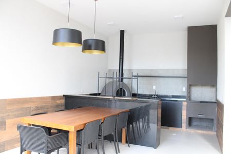 Apartamento à venda com 35m², 2 quartos e sem vagaÁrea comum - Churrasqueira