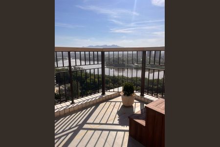 Apartamento à venda com 125m², 2 quartos e 2 vagasVista