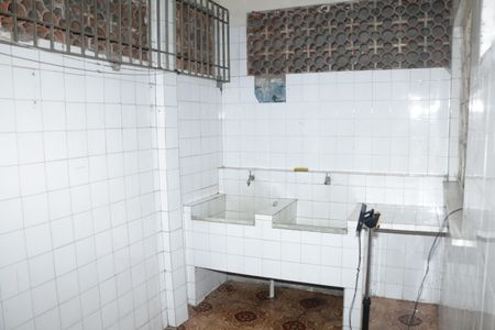 Casa para alugar com 95m², 2 quartos e sem vagaÁrea de Serviço