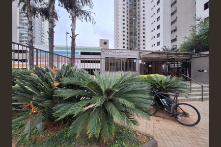 Apartamento à venda com 96m², 3 quartos e 2 vagasFachada