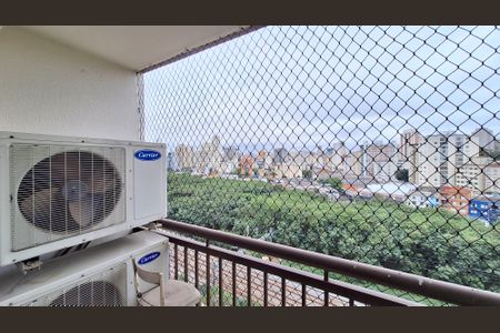 Apartamento à venda com 96m², 3 quartos e 2 vagasVaranda