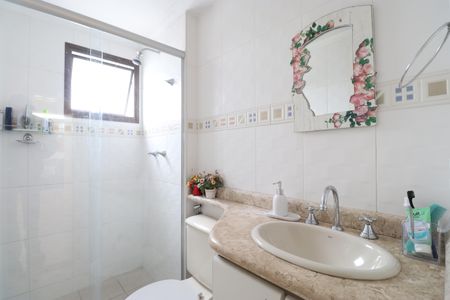 Apartamento à venda com 96m², 3 quartos e 2 vagasBanheiro Social