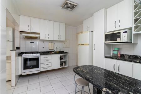 Apartamento para alugar com 110m², 3 quartos e 2 vagasCozinha