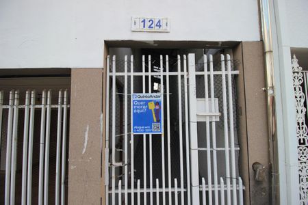 Casa para alugar com 38m², 1 quarto e 1 vaga Casa para alugar com 38m², 1 quarto e 1 vagaPlaca