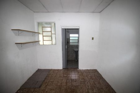 Casa para alugar com 38m², 1 quarto e 1 vaga Casa para alugar com 38m², 1 quarto e 1 vagaQuarto