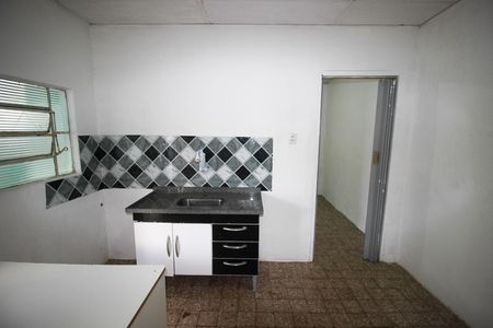 Casa para alugar com 38m², 1 quarto e 1 vaga Casa para alugar com 38m², 1 quarto e 1 vagaCozinha