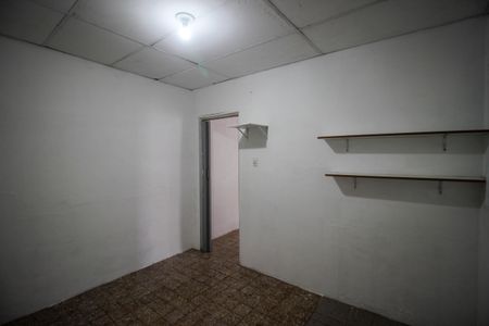 Casa para alugar com 38m², 1 quarto e 1 vaga Casa para alugar com 38m², 1 quarto e 1 vagaQuarto