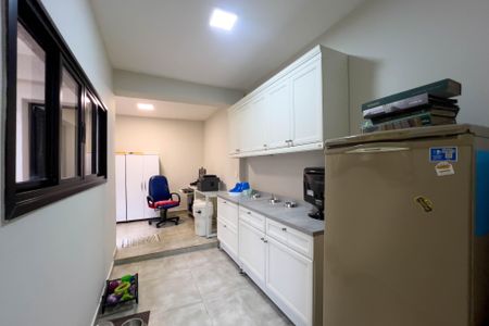 Casa à venda com 148m², 3 quartos e 2 vagas Casa à venda com 148m², 3 quartos e 2 vagasQuarto de Serviço