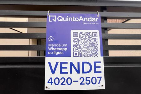 Casa à venda com 148m², 3 quartos e 2 vagas Casa à venda com 148m², 3 quartos e 2 vagasPlaca