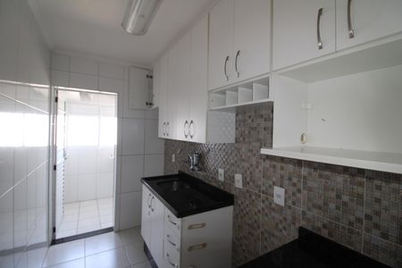 Apartamento à venda com 49m², 2 quartos e 1 vagaCozinha