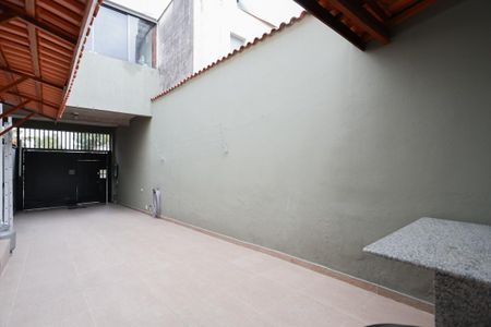Casa para alugar com 100m², 2 quartos e 1 vagaGaragem