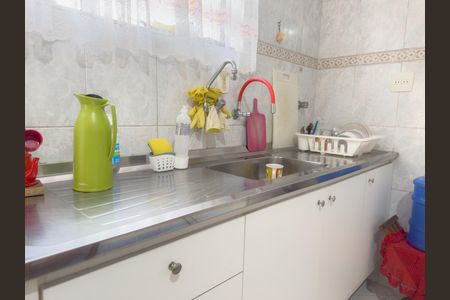 Casa à venda com 236m², 3 quartos e 3 vagas Casa à venda com 236m², 3 quartos e 3 vagasCozinha