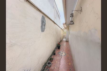 Casa à venda com 236m², 3 quartos e 3 vagas Casa à venda com 236m², 3 quartos e 3 vagasQuintal