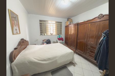 Casa à venda com 236m², 3 quartos e 3 vagas Casa à venda com 236m², 3 quartos e 3 vagasQuarto 1