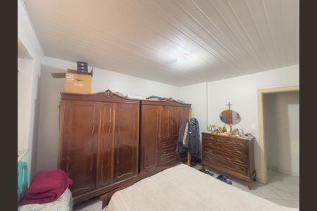 Casa à venda com 236m², 3 quartos e 3 vagas Casa à venda com 236m², 3 quartos e 3 vagasQuarto 1