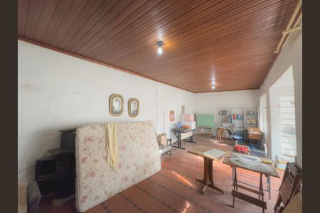 Casa à venda com 236m², 3 quartos e 3 vagas Casa à venda com 236m², 3 quartos e 3 vagasÁrea comum - Salão Externo