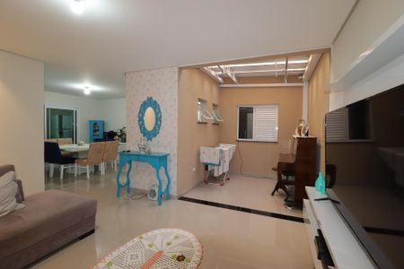 Apartamento à venda com 135m², 4 quartos e 2 vagasSala