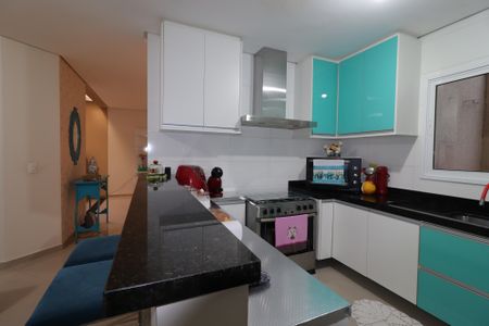 Apartamento à venda com 135m², 4 quartos e 2 vagasCozinha