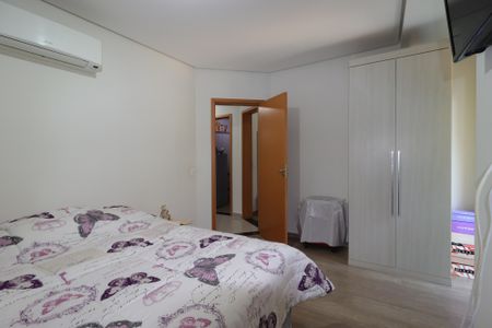 Apartamento à venda com 135m², 4 quartos e 2 vagasSuíte 3