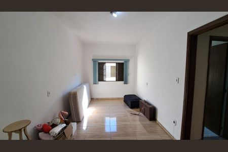 Casa à venda com 220m², 3 quartos e 3 vagas