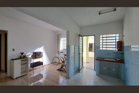 Casa à venda com 220m², 3 quartos e 3 vagas