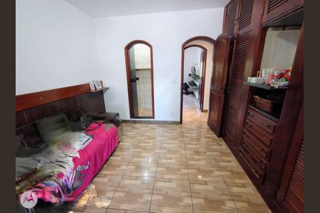 Casa à venda com 290m², 6 quartos e 6 vagas