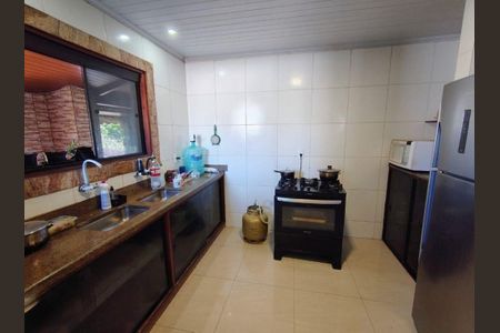 Casa à venda com 290m², 6 quartos e 6 vagas