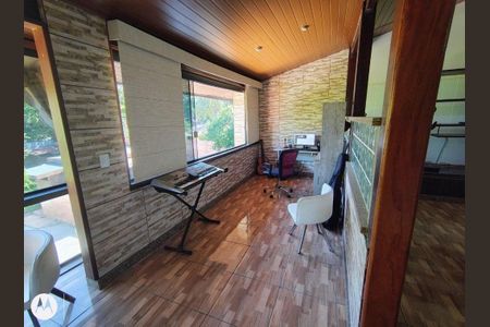 Casa à venda com 290m², 6 quartos e 6 vagas