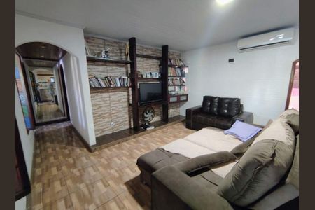 Casa à venda com 6 quartos, 290m² em Itaipu, Niterói