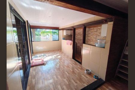 Casa à venda com 290m², 6 quartos e 6 vagas