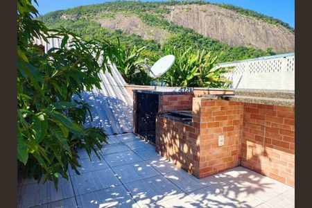 Casa à venda com 290m², 6 quartos e 6 vagas