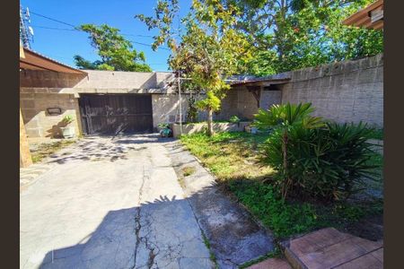 Casa à venda com 290m², 6 quartos e 6 vagas