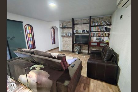 Casa à venda com 290m², 6 quartos e 6 vagas