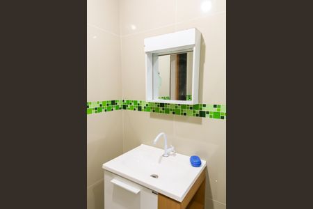 Casa à venda com 193m², 4 quartos e 2 vagas Casa à venda com 193m², 4 quartos e 2 vagasBanheiro Social