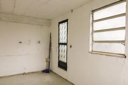 Casa à venda com 193m², 4 quartos e 2 vagas Casa à venda com 193m², 4 quartos e 2 vagasQuarto de Serviço 2