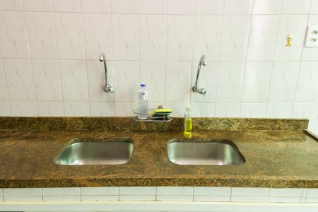 Casa à venda com 193m², 4 quartos e 2 vagas Casa à venda com 193m², 4 quartos e 2 vagasCozinha