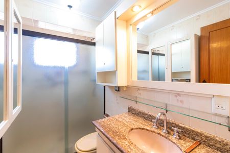 Apartamento à venda com 118m², 3 quartos e 2 vagas Apartamento à venda com 118m², 3 quartos e 2 vagasBanheiro 2