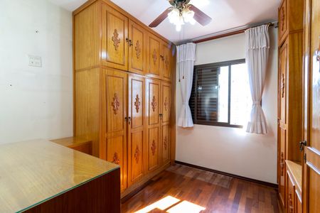 Apartamento à venda com 118m², 3 quartos e 2 vagas Apartamento à venda com 118m², 3 quartos e 2 vagasQuarto 3